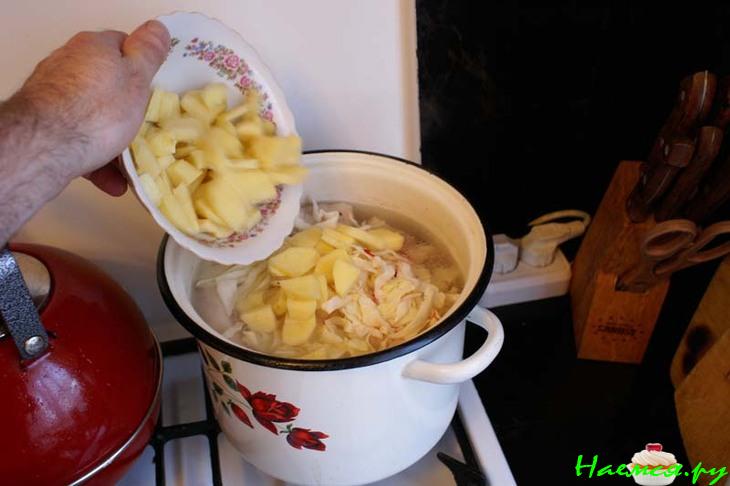 Украинский борщ с секретом