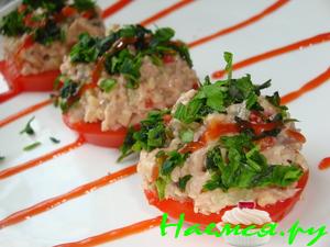 Закуска на помидоре