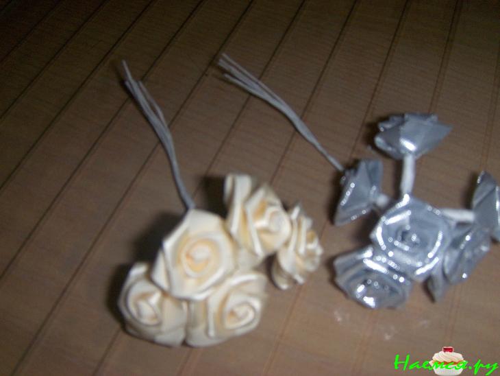 Как сервировать праздничный стол при помощи подручных средств