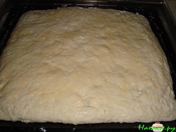 Пирог с капустой (сдобное дрожжевое тесто)