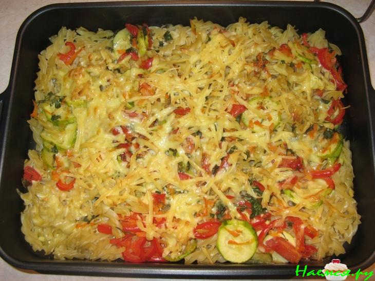 Овощи запеченные с макарошками