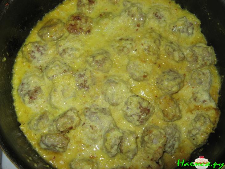 Тефтели в манговом соусе