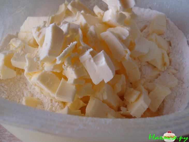 Нежный песочный пирог с творожно-яблочной начинкой