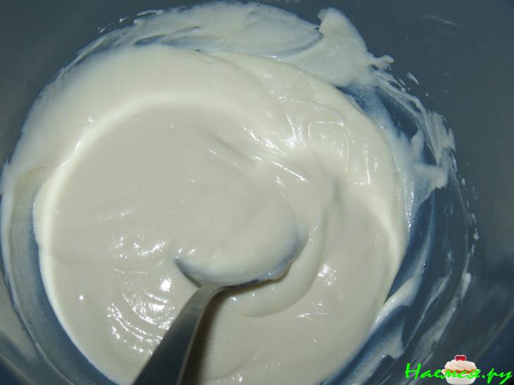 Слоеные пирожные с малиной и рикоттой 