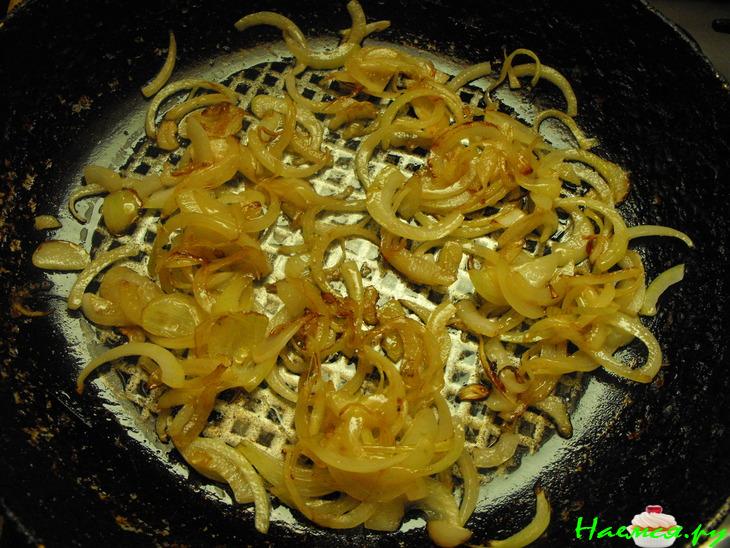 Пирог с тунцом, яйцом и сыром Пирог с тунцом, яйцом и сыром