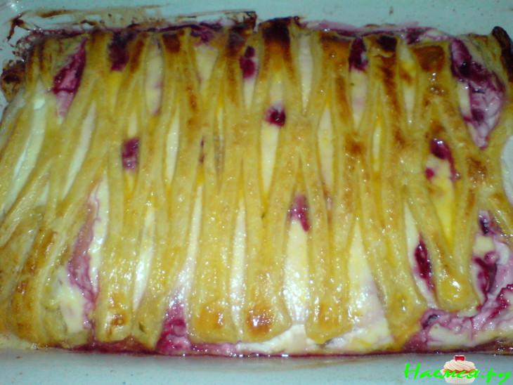 Пирог из Рикотты с вишнями