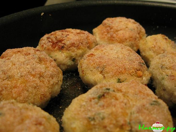 Котлеты из судака и свинины