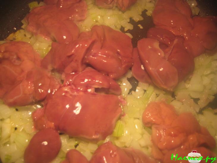 Крем из куриной печени с яйцом