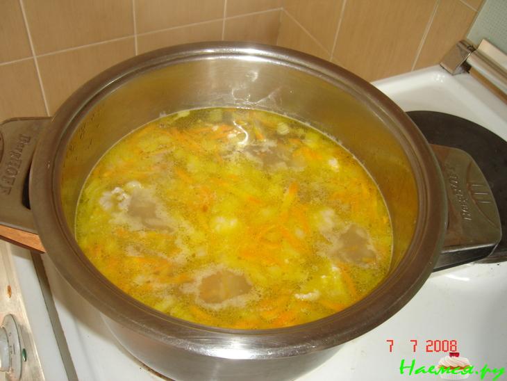 Суп с сырными лепёшечками