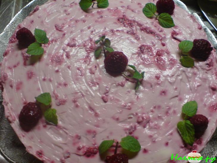 Малиновый чизкейк с белым шоколадом Малиновый чизкейк с белым шоколадом