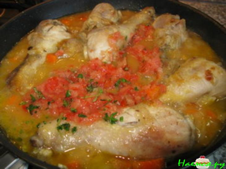 Курочка в белом вине-coq au vin (еще один упрощенный вариант) Курочка в белом вине-coq au vin (еще один упрощенный вариант)