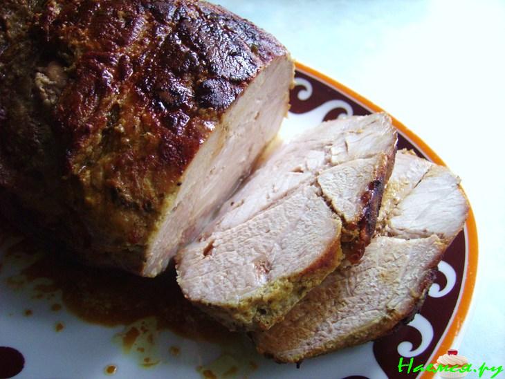 Запечённая свиная лопатка