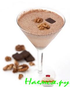 Шоколадно-ореховый смузи (smoothie) Шоколадно-ореховый смузи (smoothie)