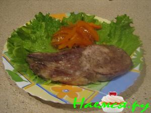 Котлета натуральная запеченная с чесноком и тмином