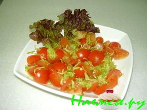 Простой овощной салатик