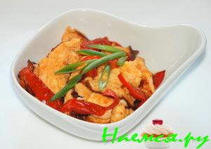 Яйца с томатами и сладким перцем Яйца с томатами и сладким перцем