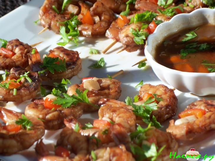 Креветки жареные в гранатовом сиропе