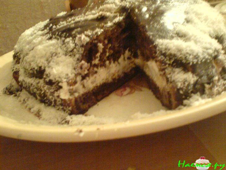 Торт "Сердце" с белковым кремом