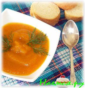 Суп-пюре из тыквы с мятой
