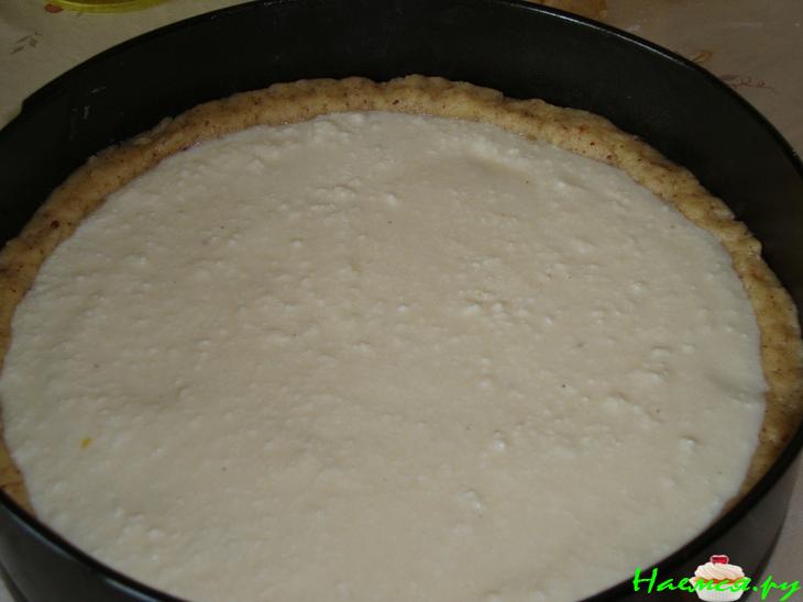 Пирог с творожной начинкой и грушей