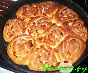 Булочки с сухофруктами