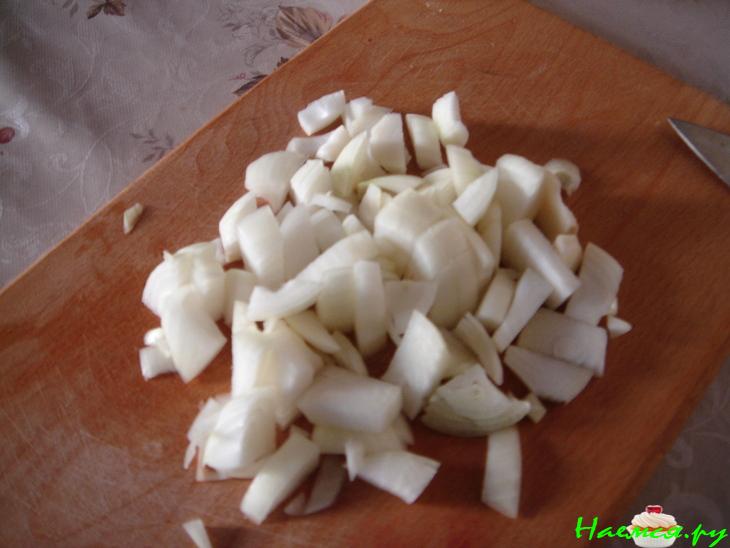 Баклажаны с оливками и помидорами