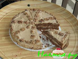 Кофейный торт с грецкими орехами