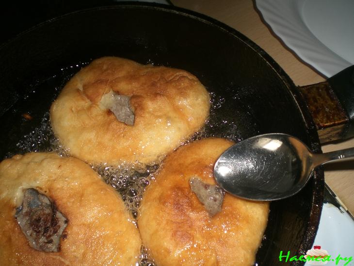 Беляши с мясом Беляши с мясом