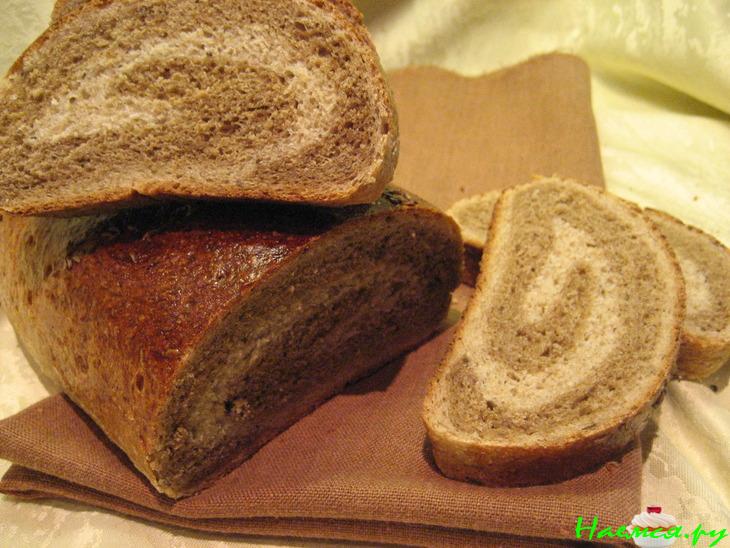 Мраморный ржаной хлеб