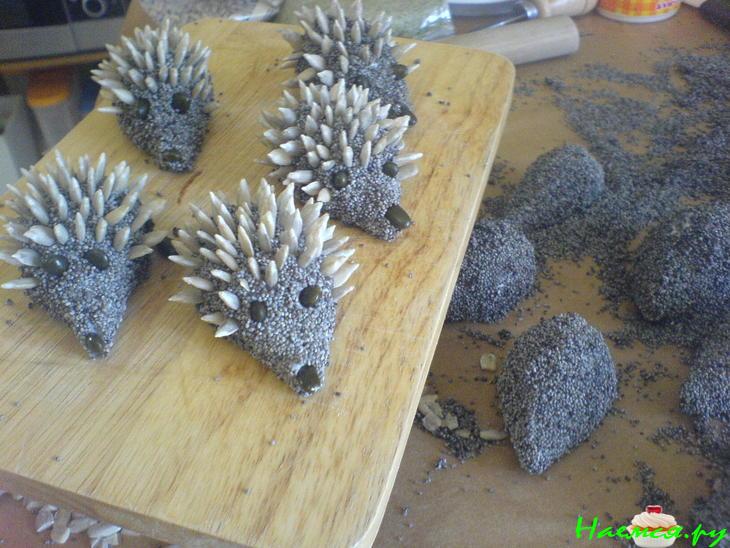 "Колючая семейка