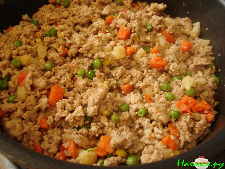 Фаршно-сметанный торт