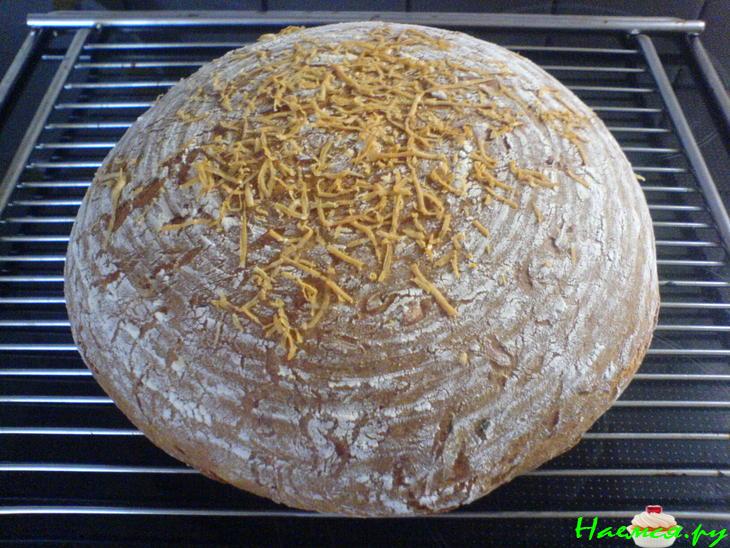 Хлеб "Четыре сыра"