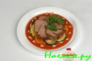 Эмминсе из телячьей вырезки Эмминсе из телячьей вырезки