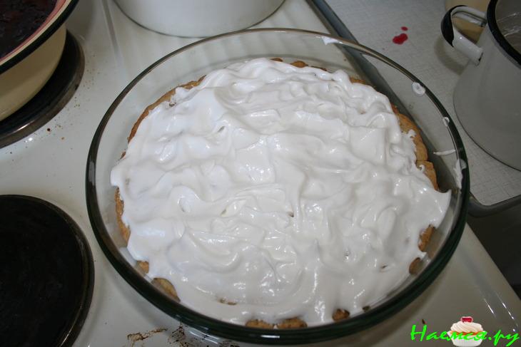 Сладкий пирог с яблоками Сладкий пирог с яблоками