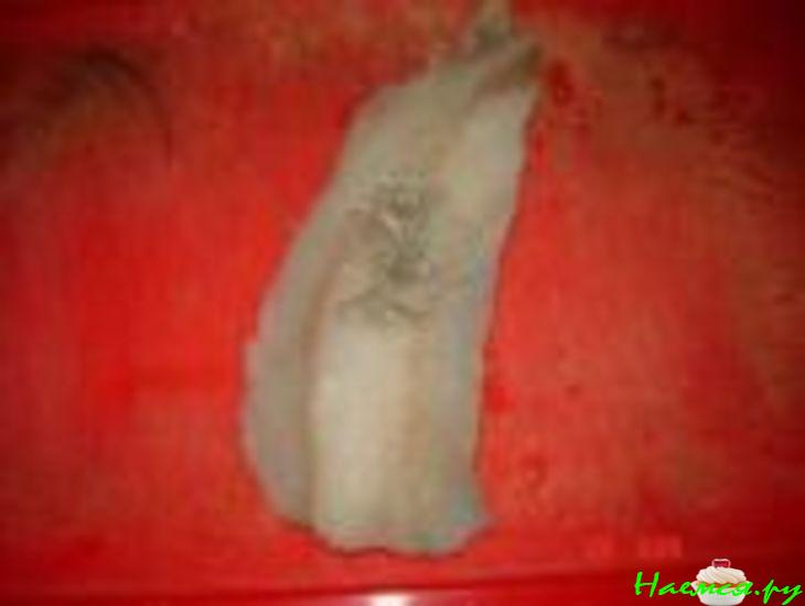 Окунь с грудинкой в духовке