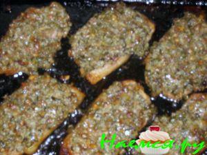 Свинина с грецкими орехами