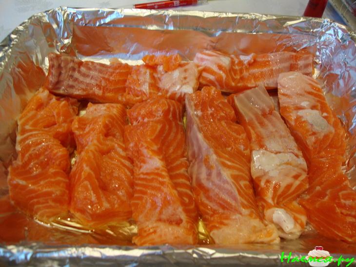 Пикантная форель с грибами,мятой и имбирно-лимонным соусом