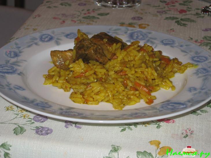 Плов с куркумой и шафраном