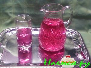 Освежающий напиток из базилика