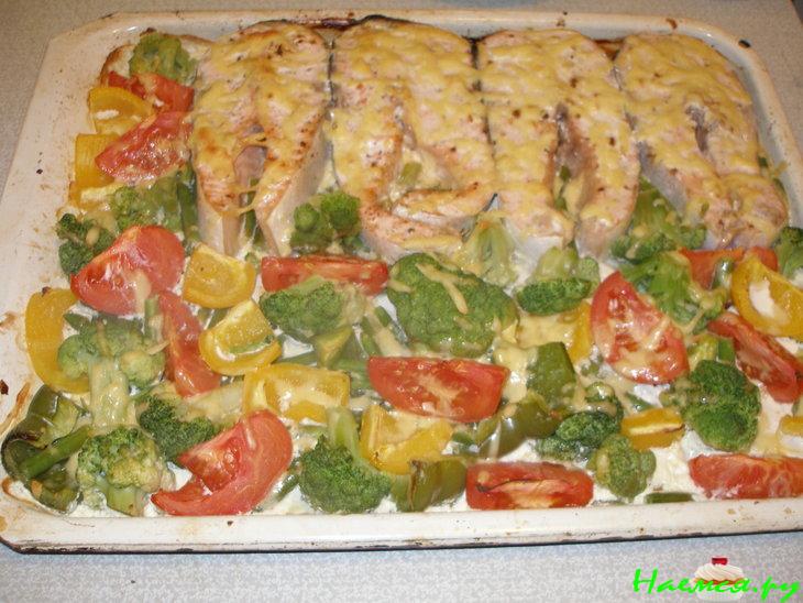 Семга с овощным гарниром сразу