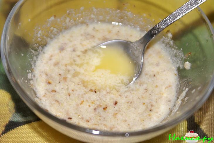 Салат из цветной капусты с изюмом, орехами и чесноком