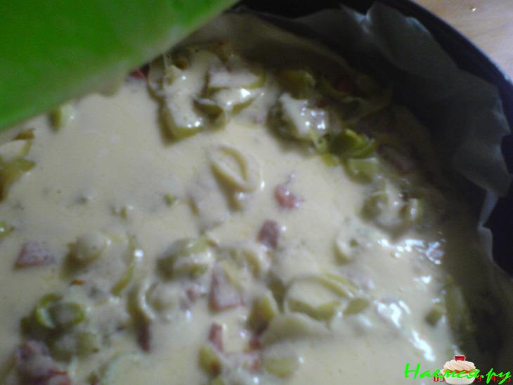 Яблочно-луковый киш с ветчиной Яблочно-луковый киш с ветчиной