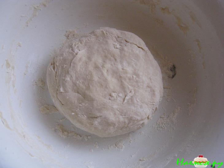 Нежные булочки-пирожки с начинкой (на яблочном соке)