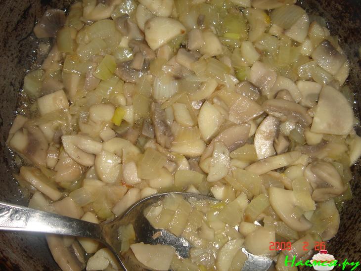 Мясо в грибном кляре