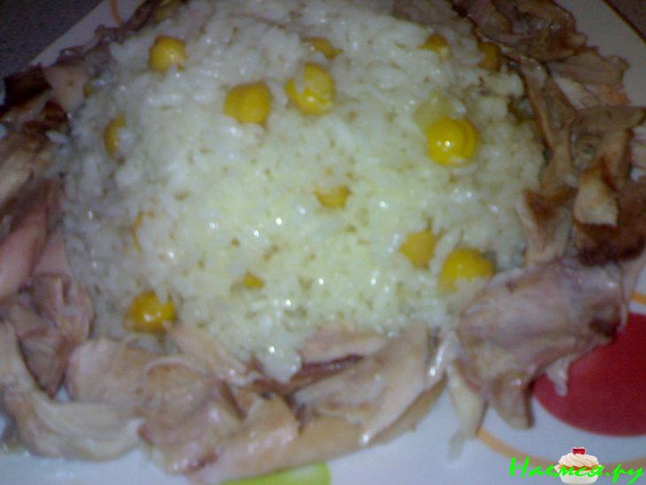 Плов с нутом и отварной курицей Плов с нутом и отварной курицей