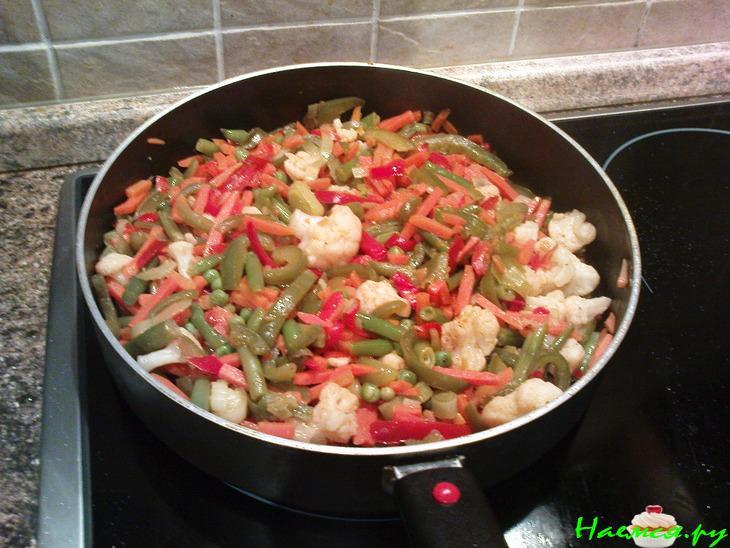 Овощи с кунжутом