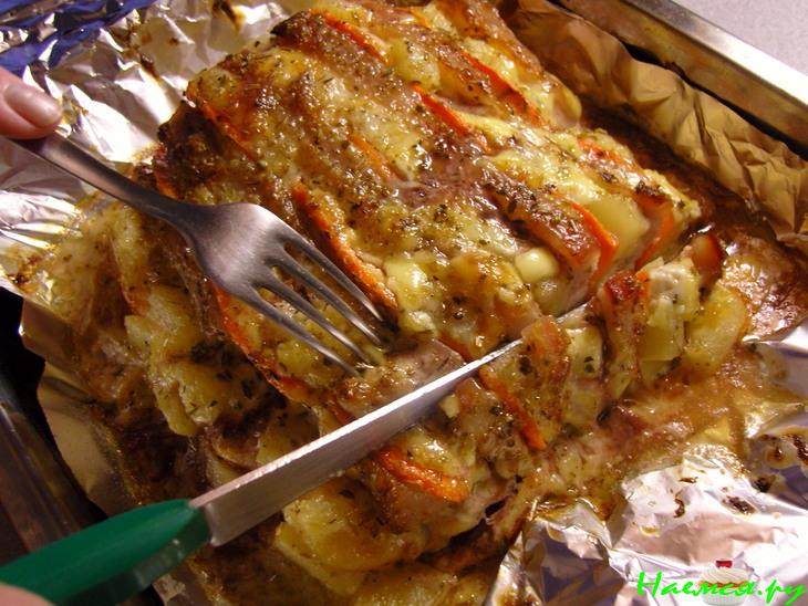 Свинина - книжка с ананасом и морковкой