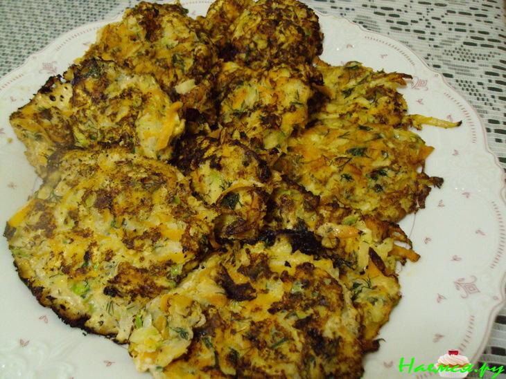 Оладьи с морковью и кабачками без муки Оладьи с морковью и кабачками без муки