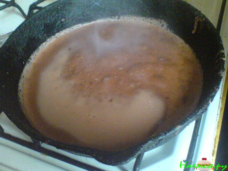 Шоколадные блинчики с нежным соусом