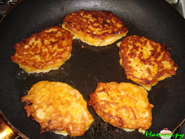 Оладьи из тыквы на завтрак Оладьи из тыквы на завтрак